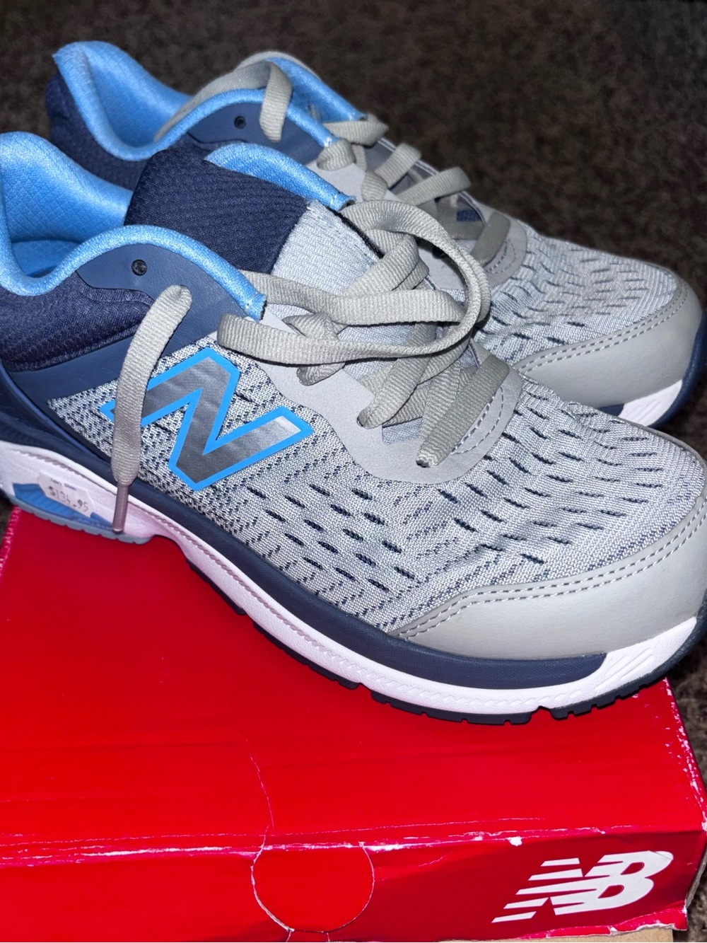 New Balance 847v4 Walking Shoes Women’s size 7 B Blue Mesh Comfort New